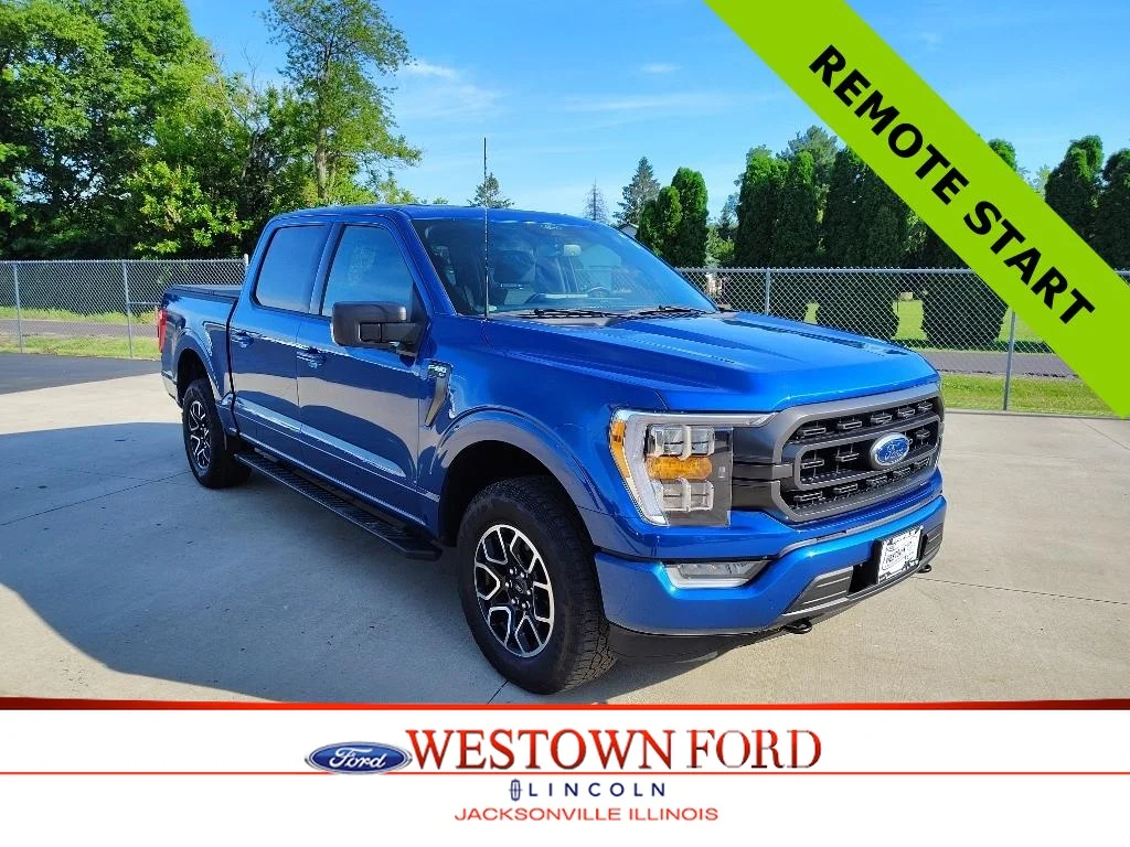 Used 2022 Atlas Blue Metallic Ford XLT image 1