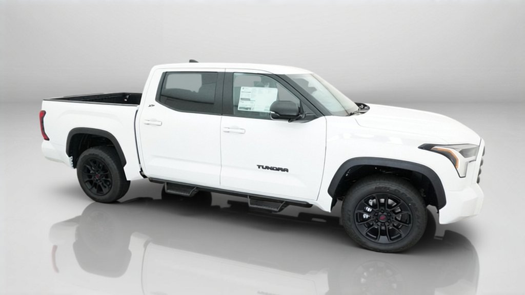 New 2026 Ice Cap Toyota SR5 image 6