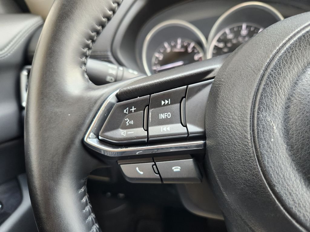 Used 2019 Snowflake White Pearl Mazda Touring image 28