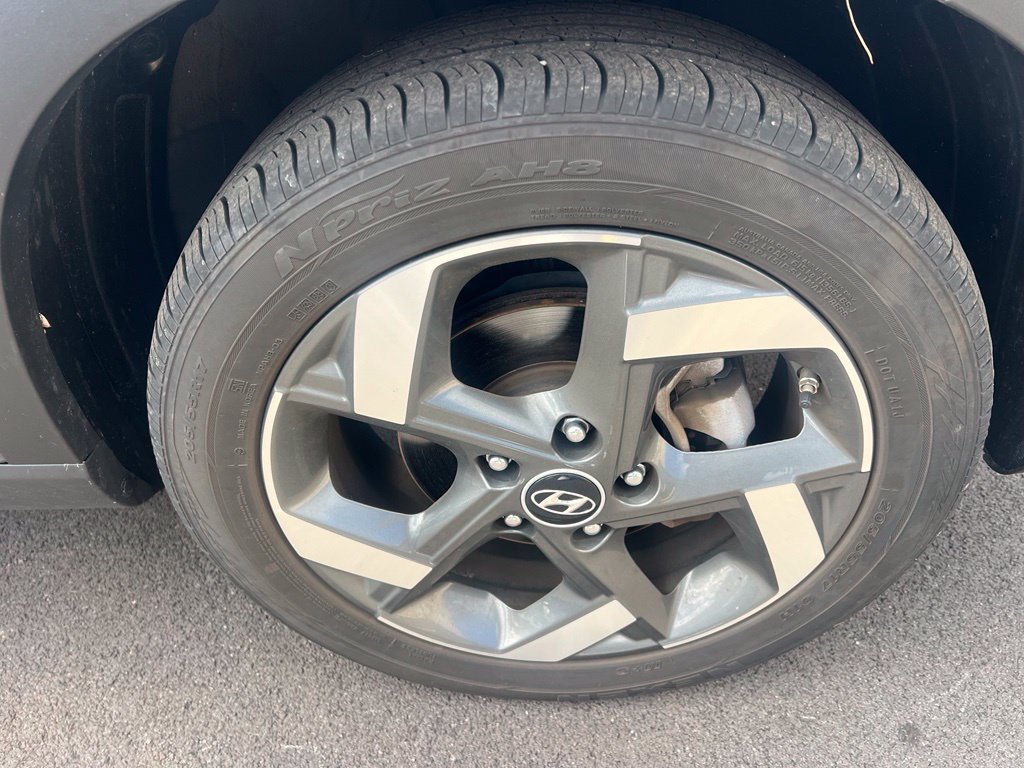 Used 2024 Gray Hyundai Limited image 6