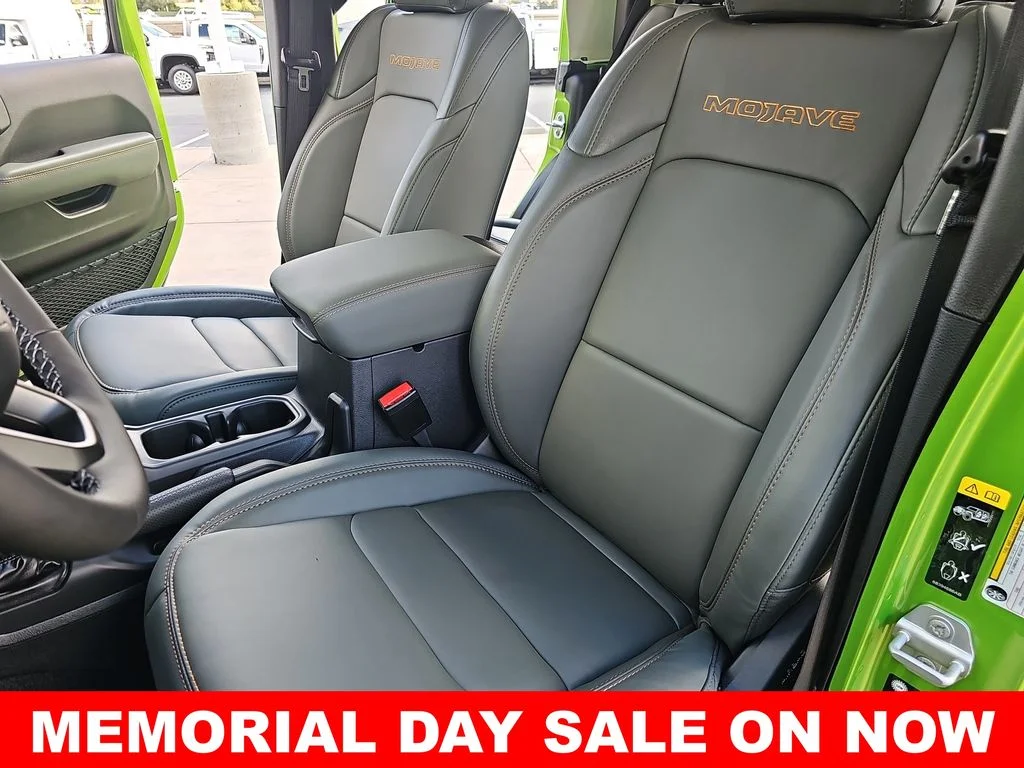 2025 Jeep Gladiator Mojave - Photo 14