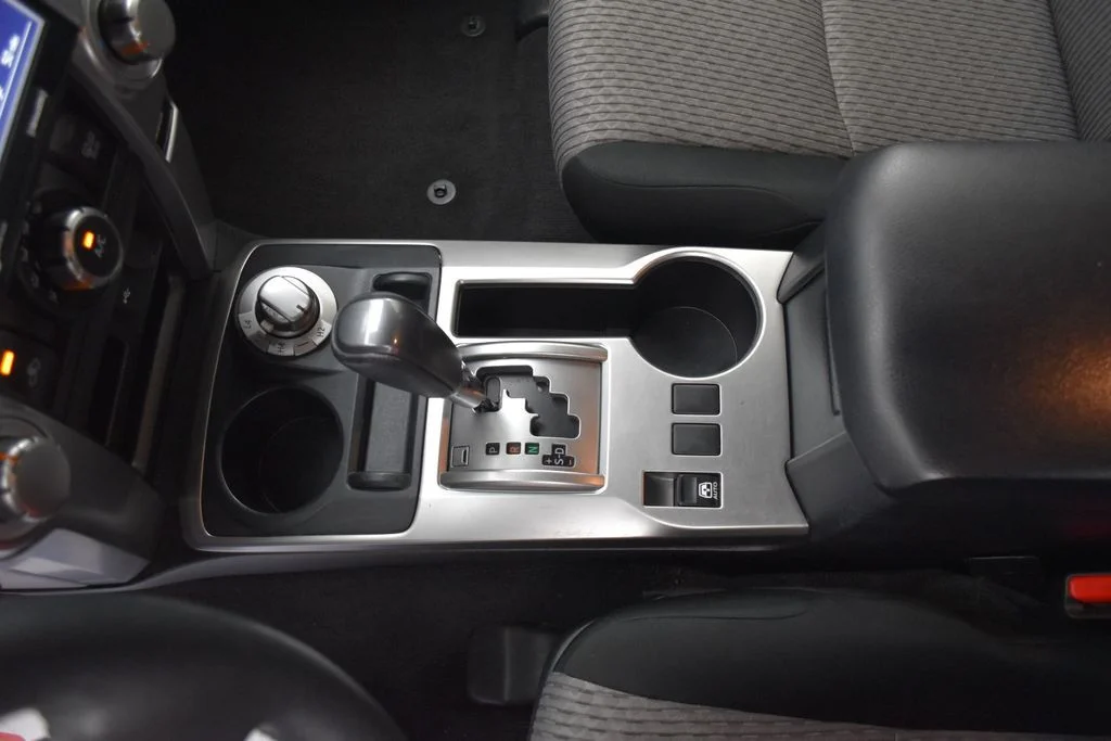 Used 2020 Silver Toyota SR5 image 14