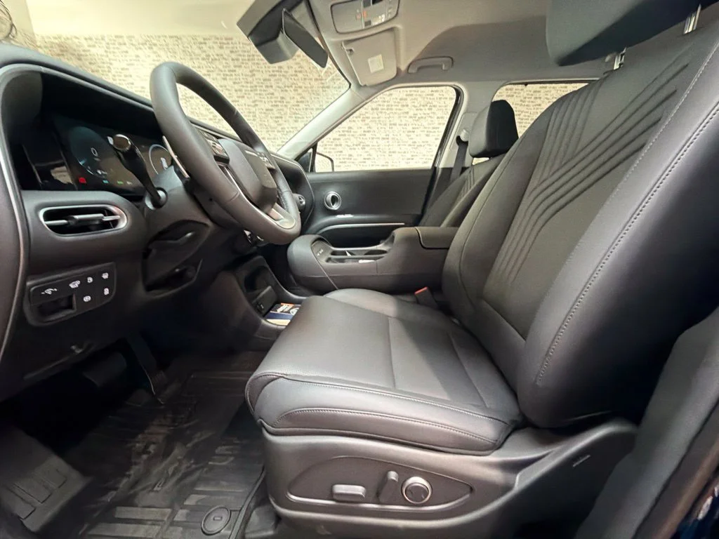 New 2027 Abyss Black Pearl Hyundai Blue SEL image 30