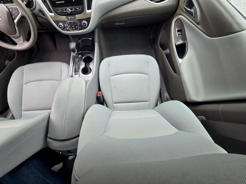 Used 2023 STERLING GRAY METALLIC Chevrolet LT image 14