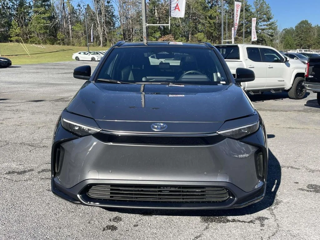2024 Toyota bZ4X XLE - Photo 6