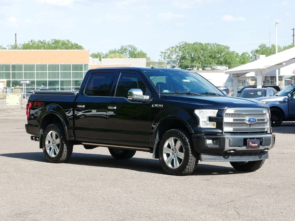 2017 Ford F-150 Platinum 4x4 SuperCrew 145 in's photo