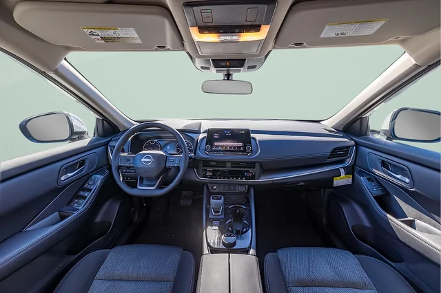 2026 Nissan Rogue SV - Photo 15