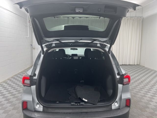 Used 2023 Silver Metallic Ford Active image 8