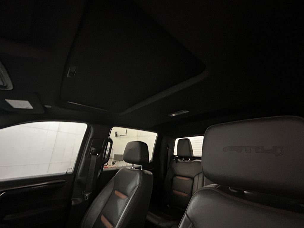 Used 2023 White GMC AT4 image 25