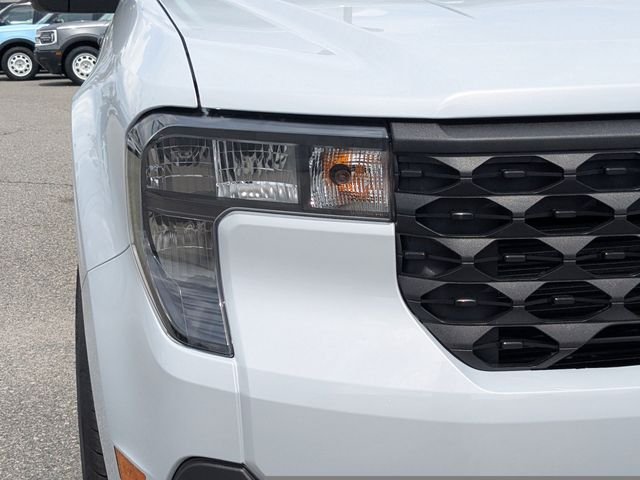 New 2026 Space White Metallic Ford XLT image 10