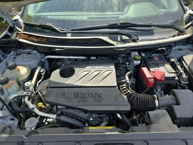 Used 2023 Gray Nissan SL image 4