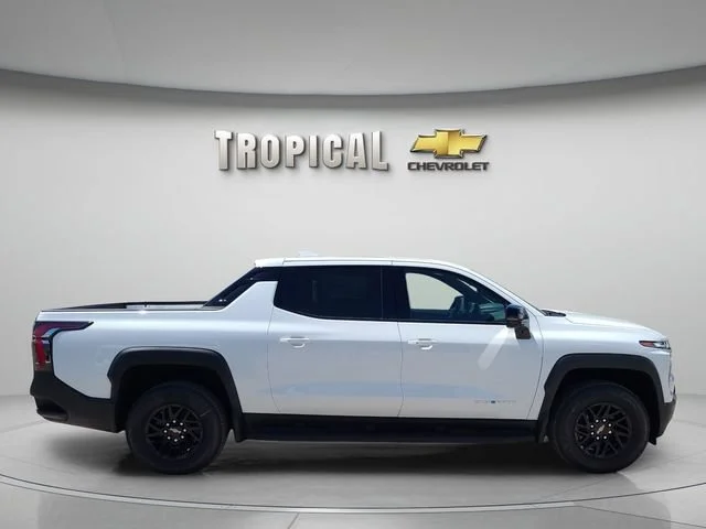 New 2026 Summit White Chevrolet LT - Extended Range image 6