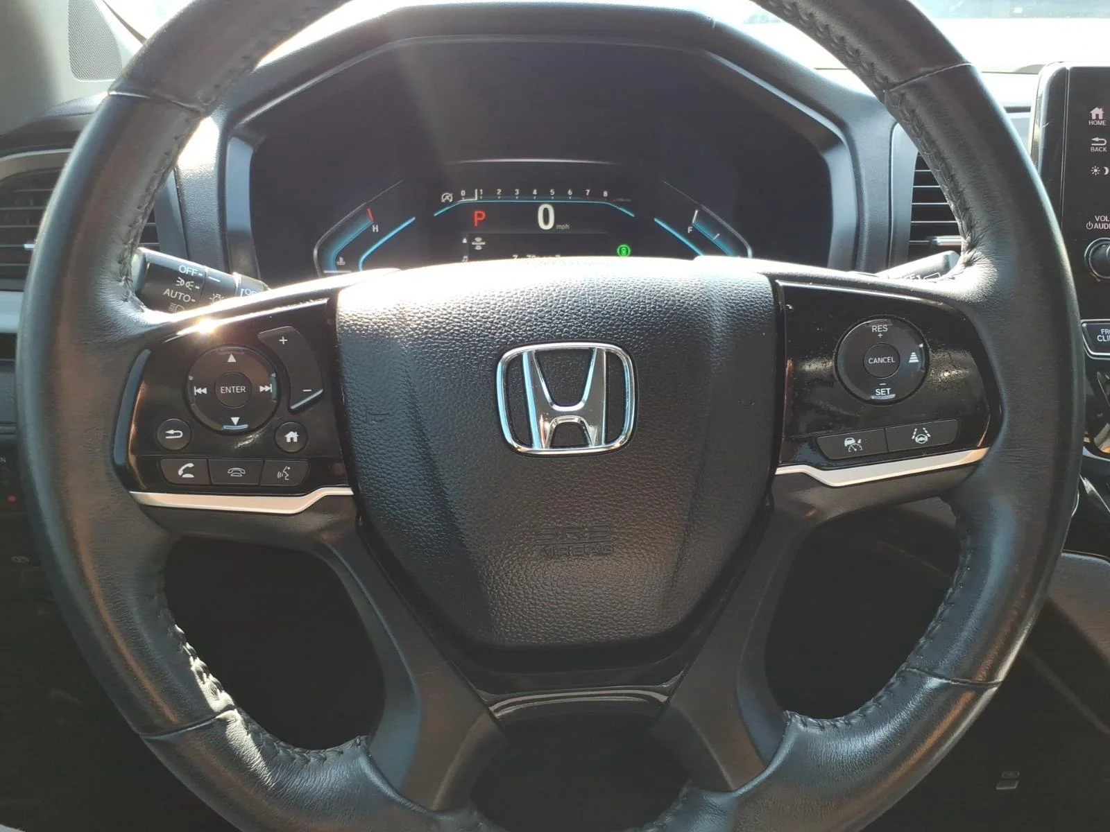 Used 2023 Crystal Black Pearl Honda Touring image 14