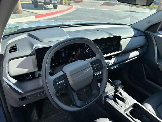 New 2027 Pale Gray Kia EX image 9