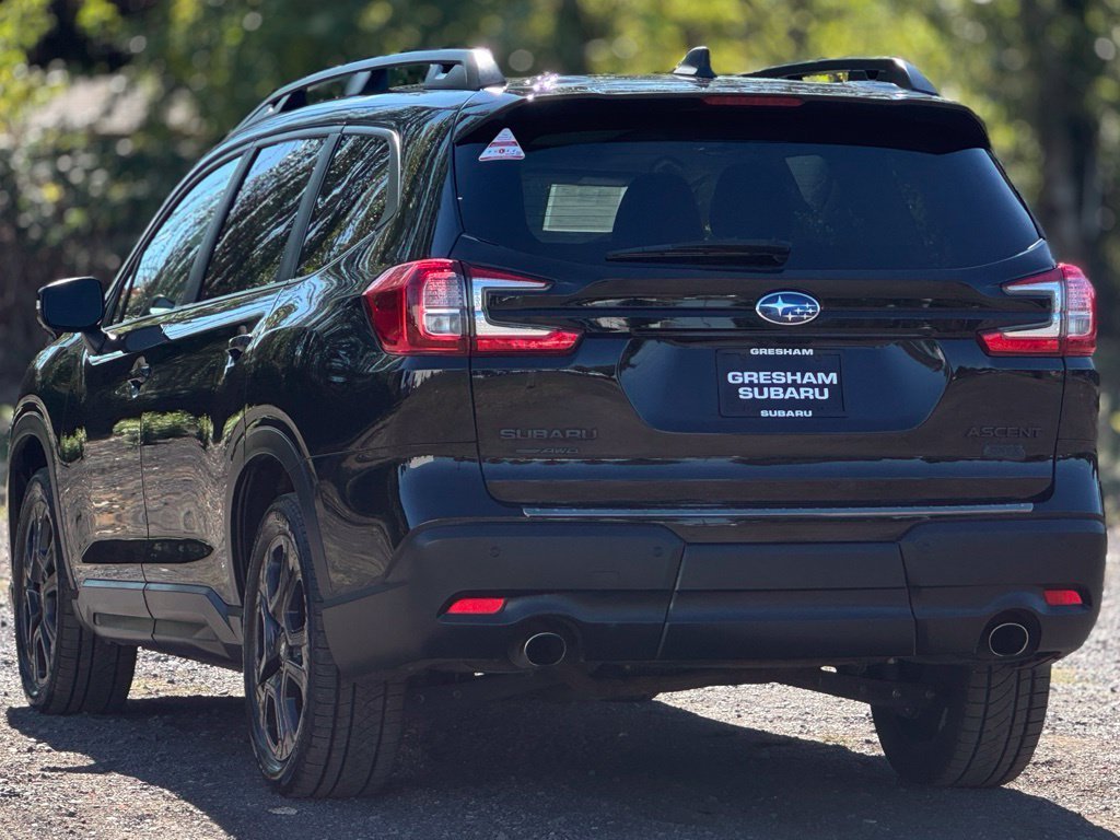 Used 2023 Crystal Black Silica Subaru Onyx Edition image 4