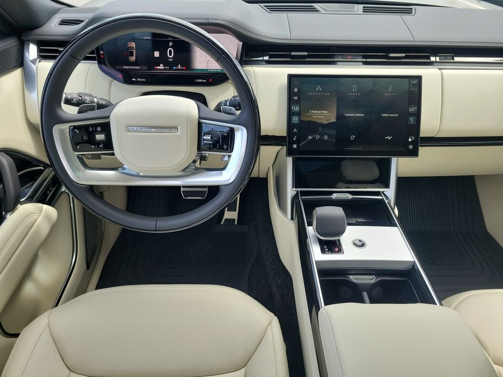 New 2026 Sunset Gold Satin Land Rover Autobiography image 18