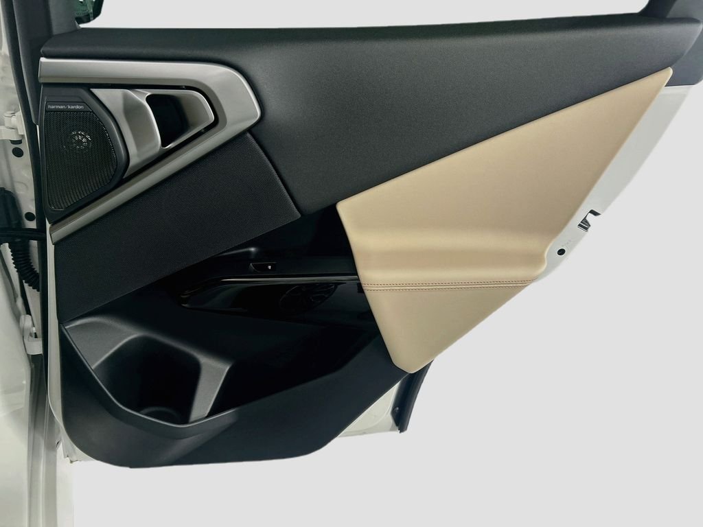 New 2026 Alpine White BMW 30 xDrive image 26