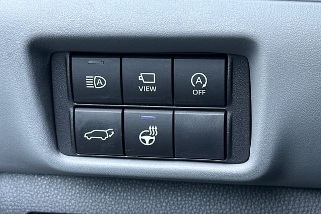 Used 2023 Silver Toyota Platinum image 36