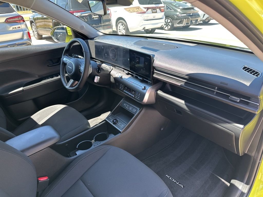 Used 2024 Yellow Hyundai SEL image 16