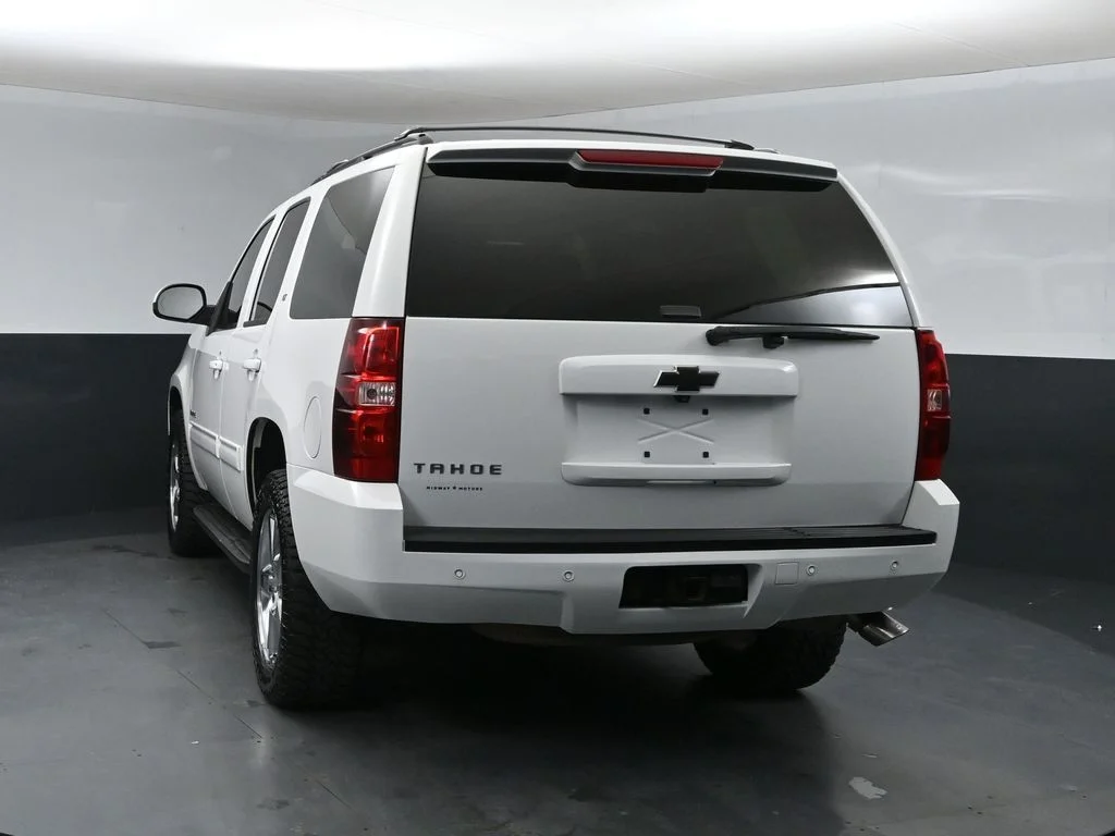 Used 2013 White Chevrolet LT image 3
