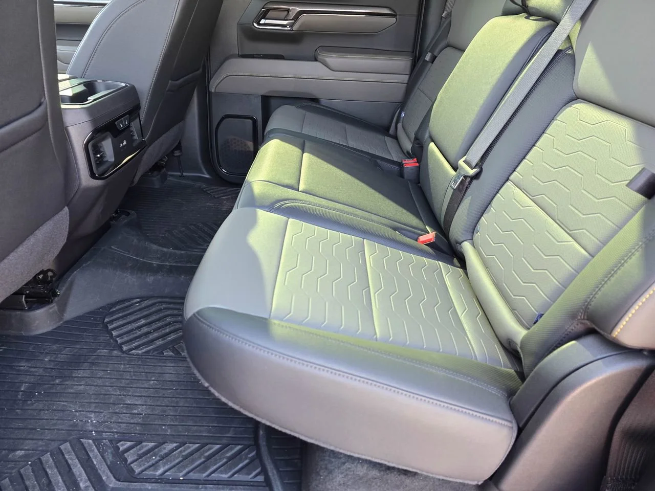 Used 2024 Black Chevrolet ZR2 image 12