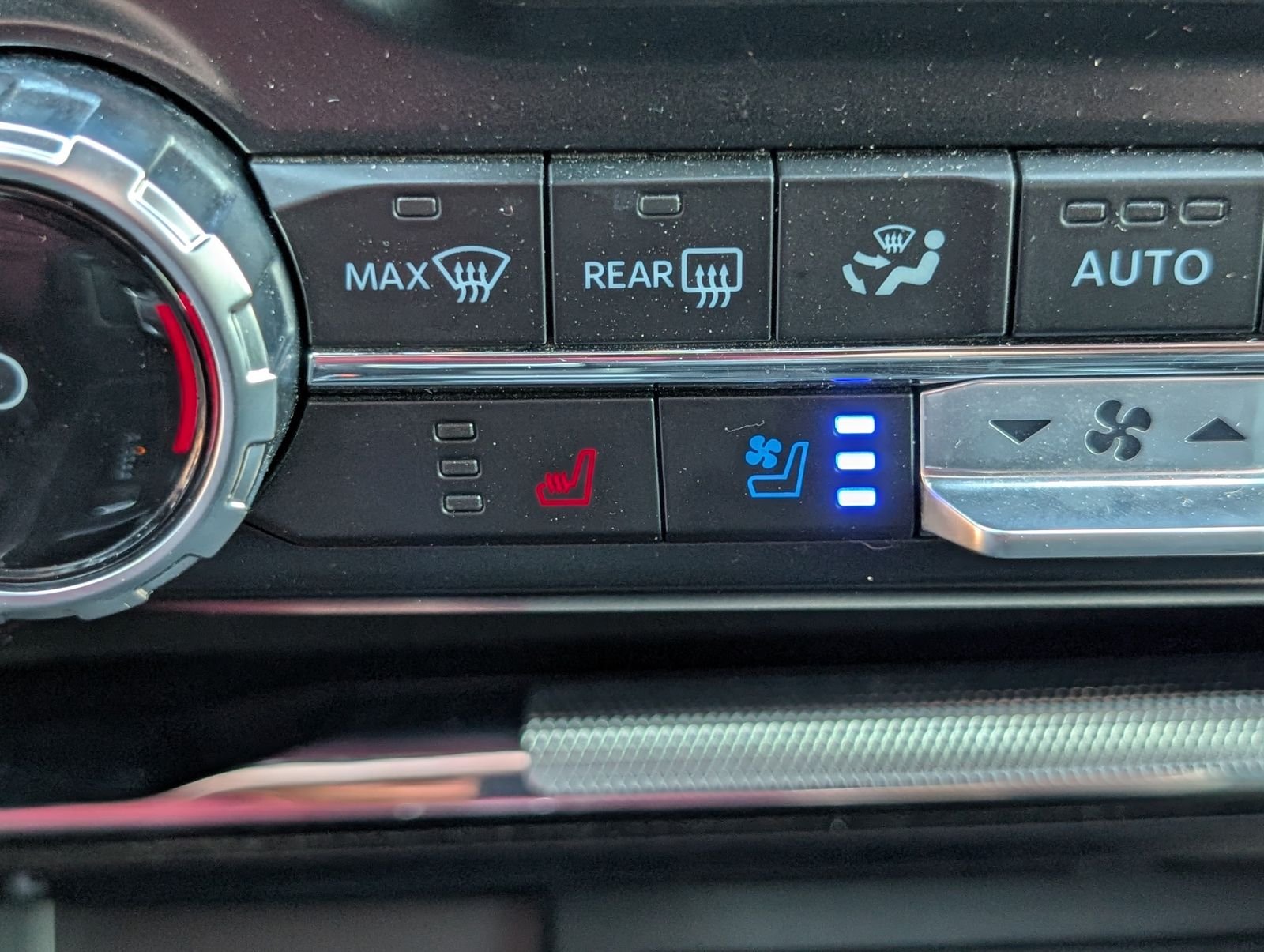 Used 2023 Avalanche Ford Raptor image 21