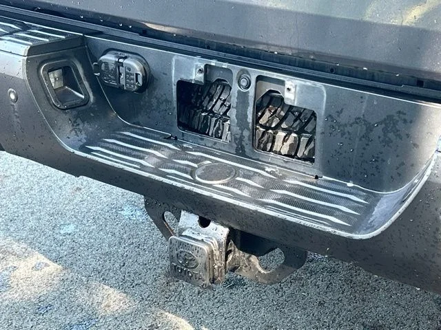 Used 2018 Gray Toyota SR5 image 21