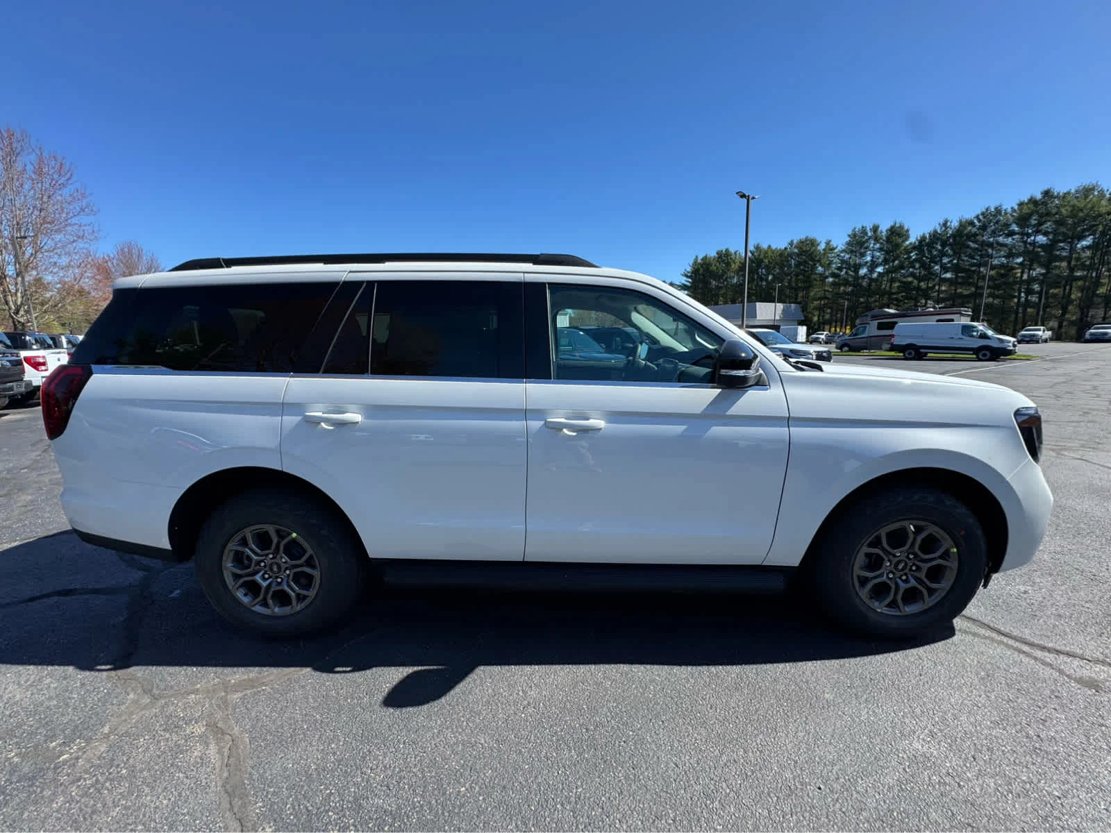 New 2026 Star White Metallic Tri-Coat Ford Active image 7