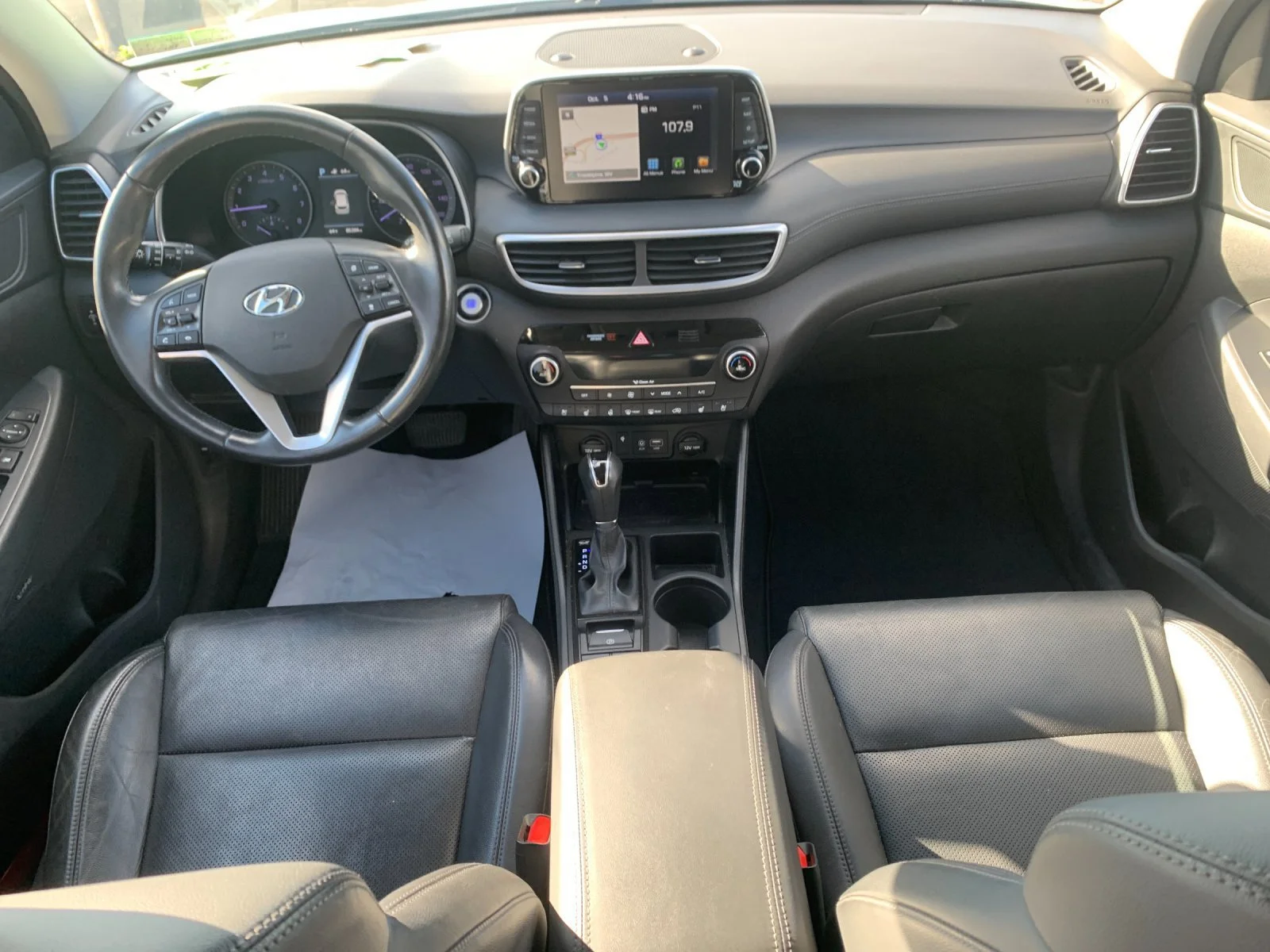 Used 2019 Molten Silver Hyundai Ultimate image 15