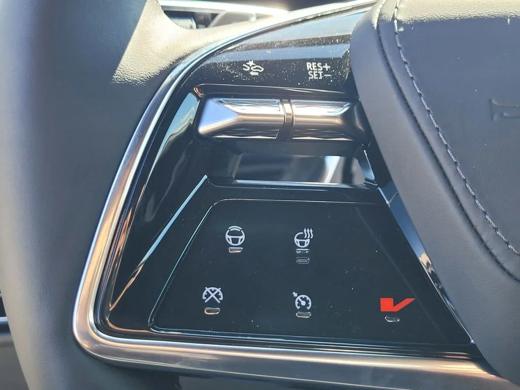 2026 Cadillac LYRIQ V Premium - Photo 19