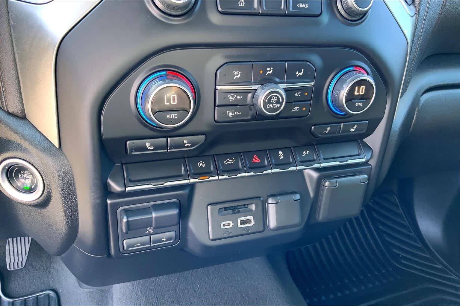 Used 2019 Cajun Red Tintcoat Chevrolet LT image 27