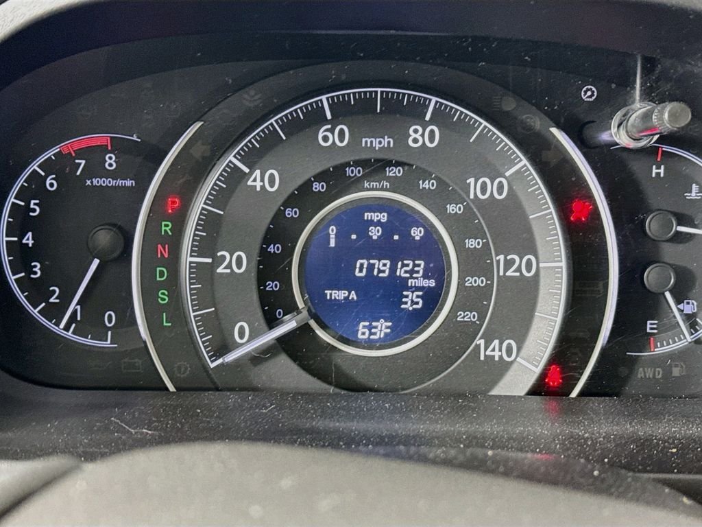 Used 2015  Honda LX image 13