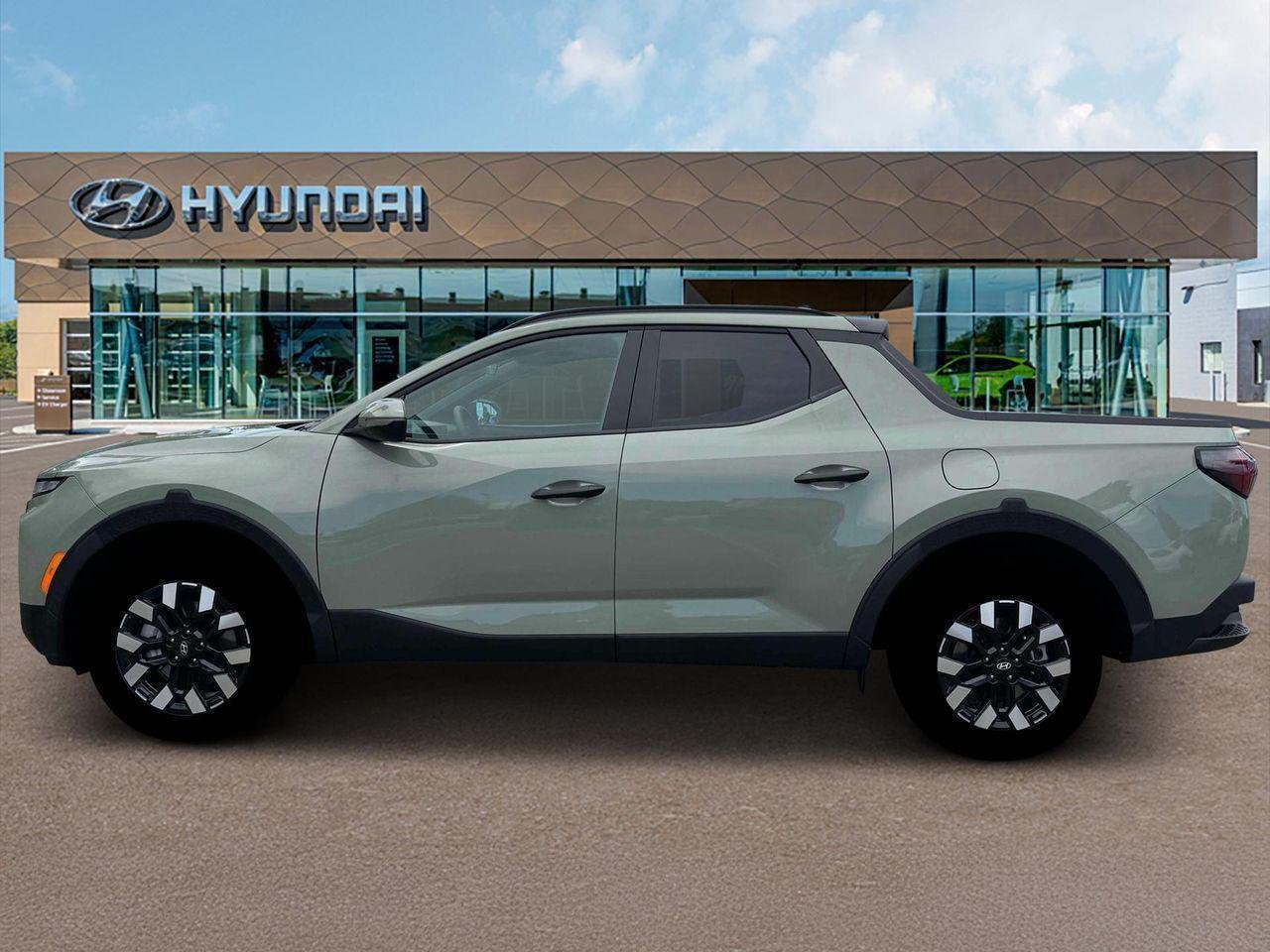 2026 Hyundai Santa Cruz SEL photo 2