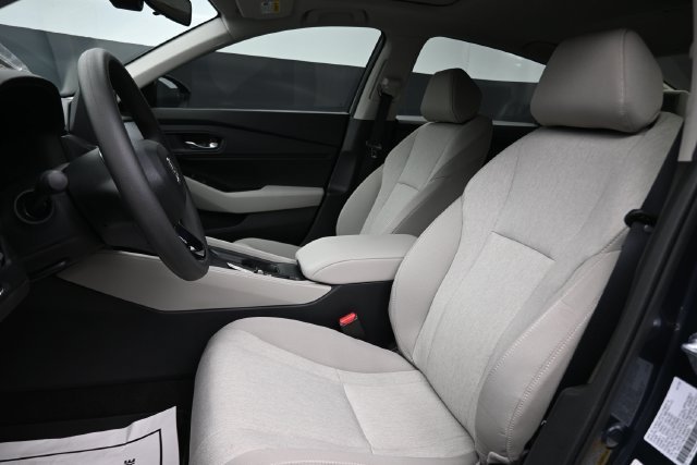 New 2026 Meteorite Gray Metallic Honda SE image 12