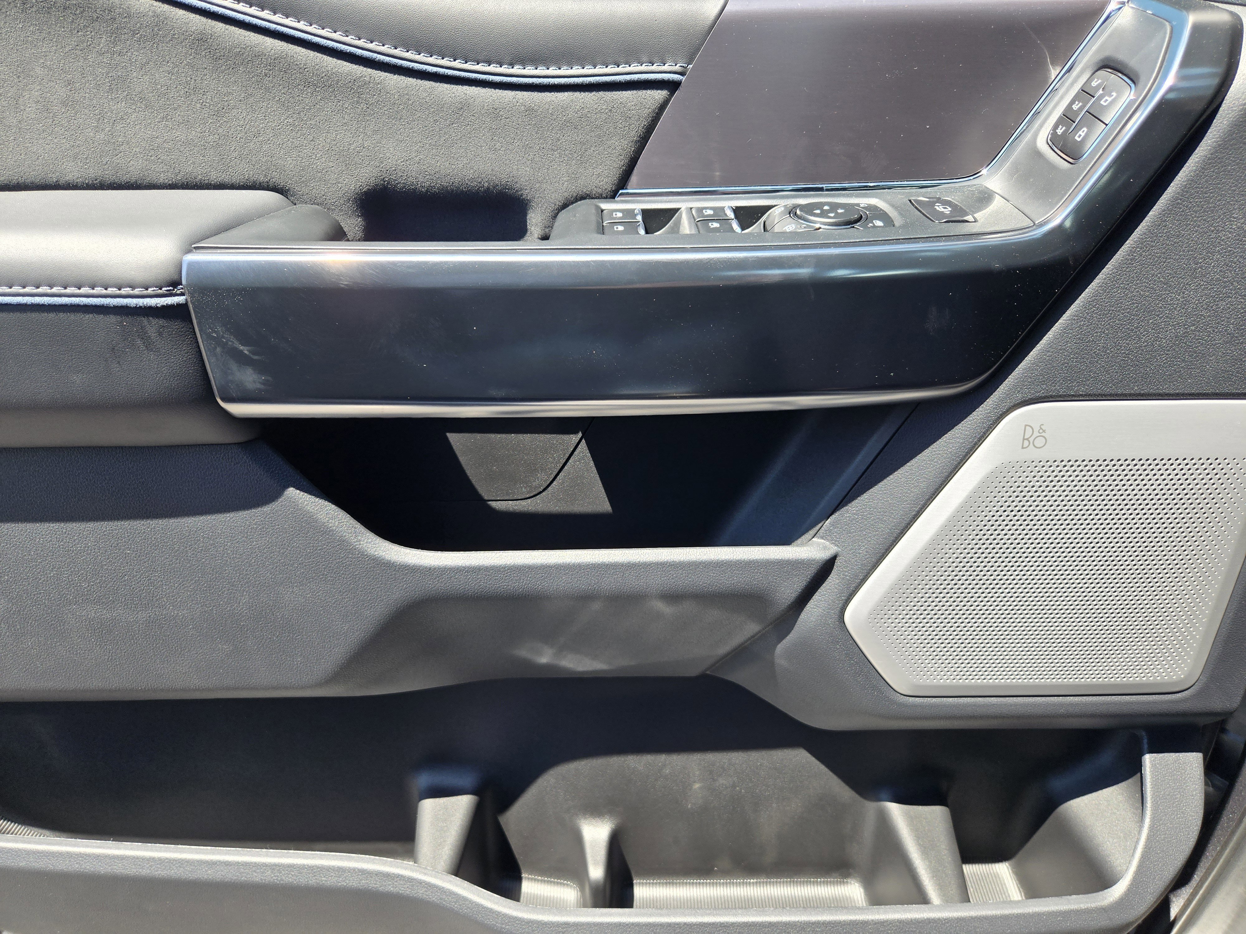 New 2026 Carbonized Gray Ford F-350 Platinum image 14