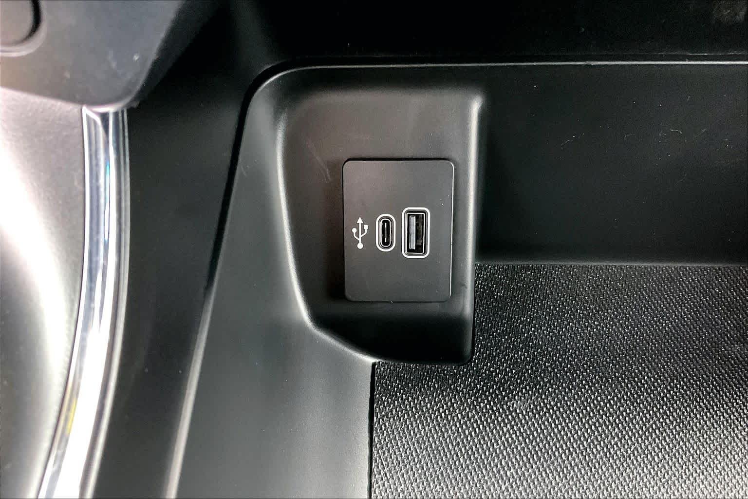 New 2026 Iconic Silver Metallic Ford STX® image 15