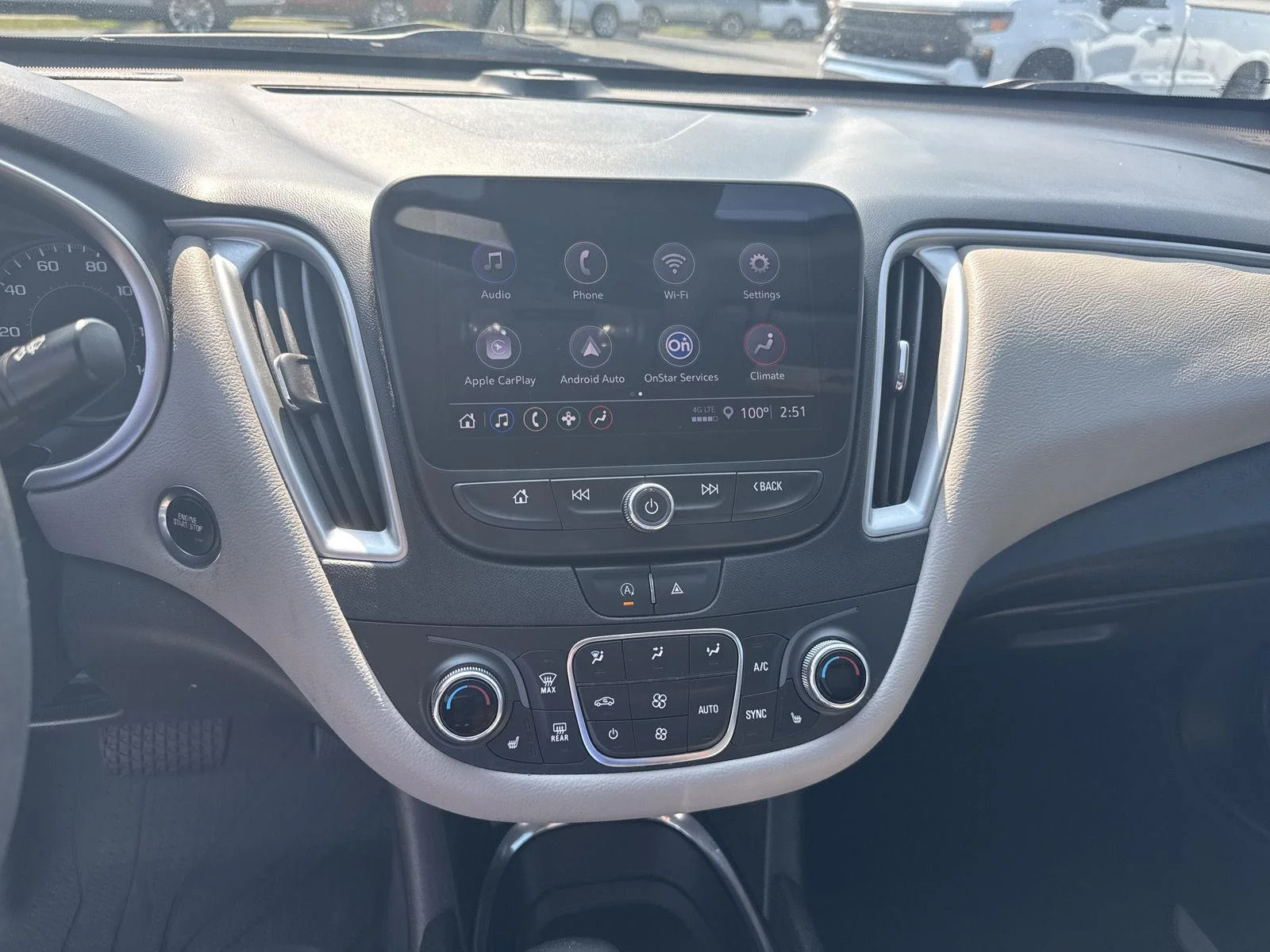 Used 2023 SUMMIT WHITE Chevrolet LT image 22