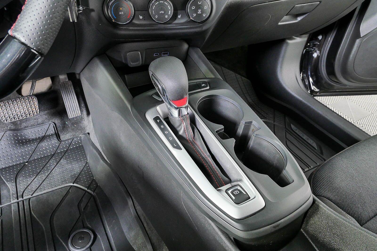 2025 Chevrolet Trax RS - Photo 16