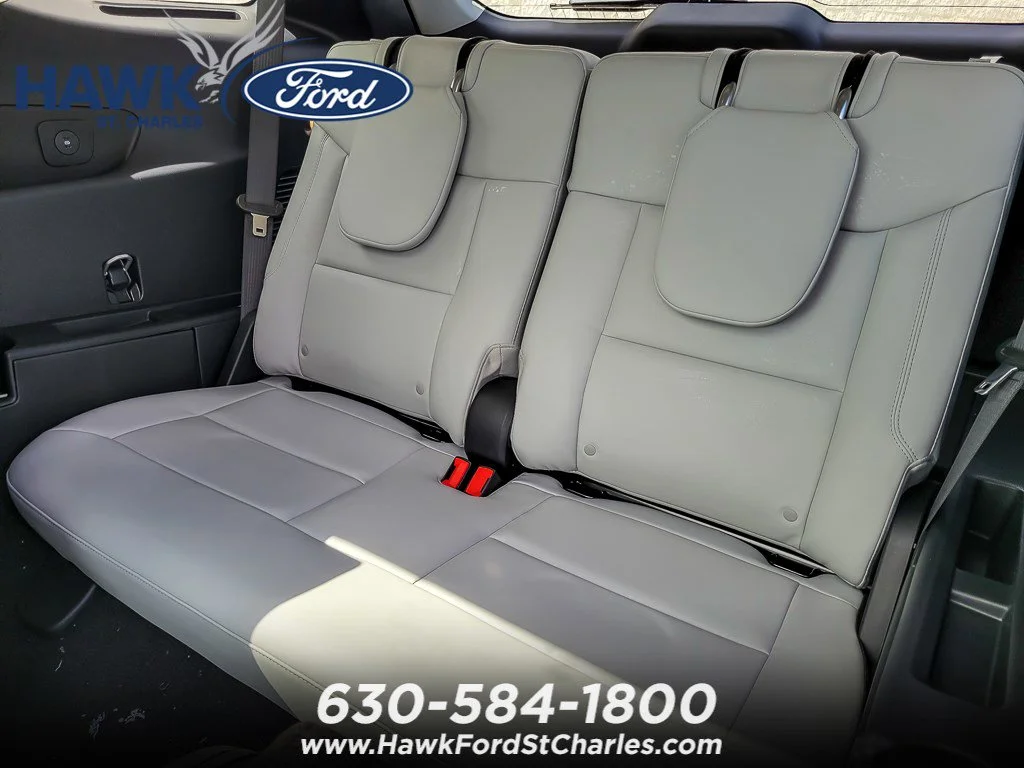 New 2026 Carbonized Gray Metallic Ford Platinum™ image 10