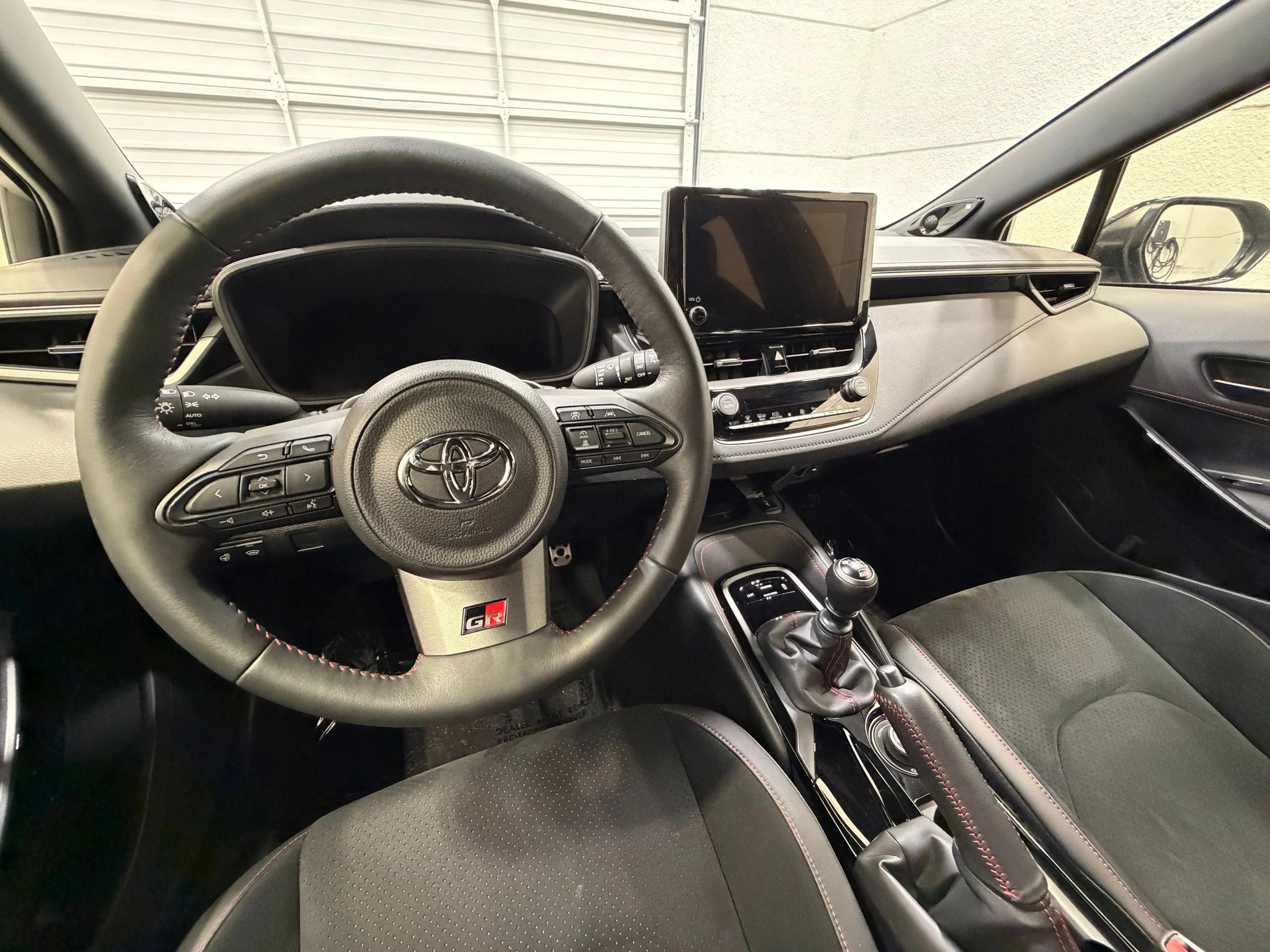 Used 2025 Gray Toyota Premium Plus image 37