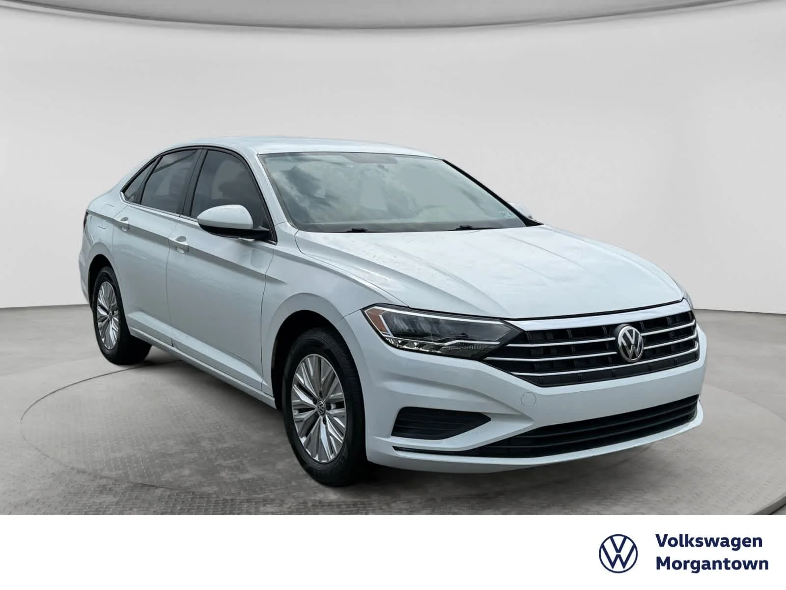 Used 2020 Pure White Volkswagen S image 3