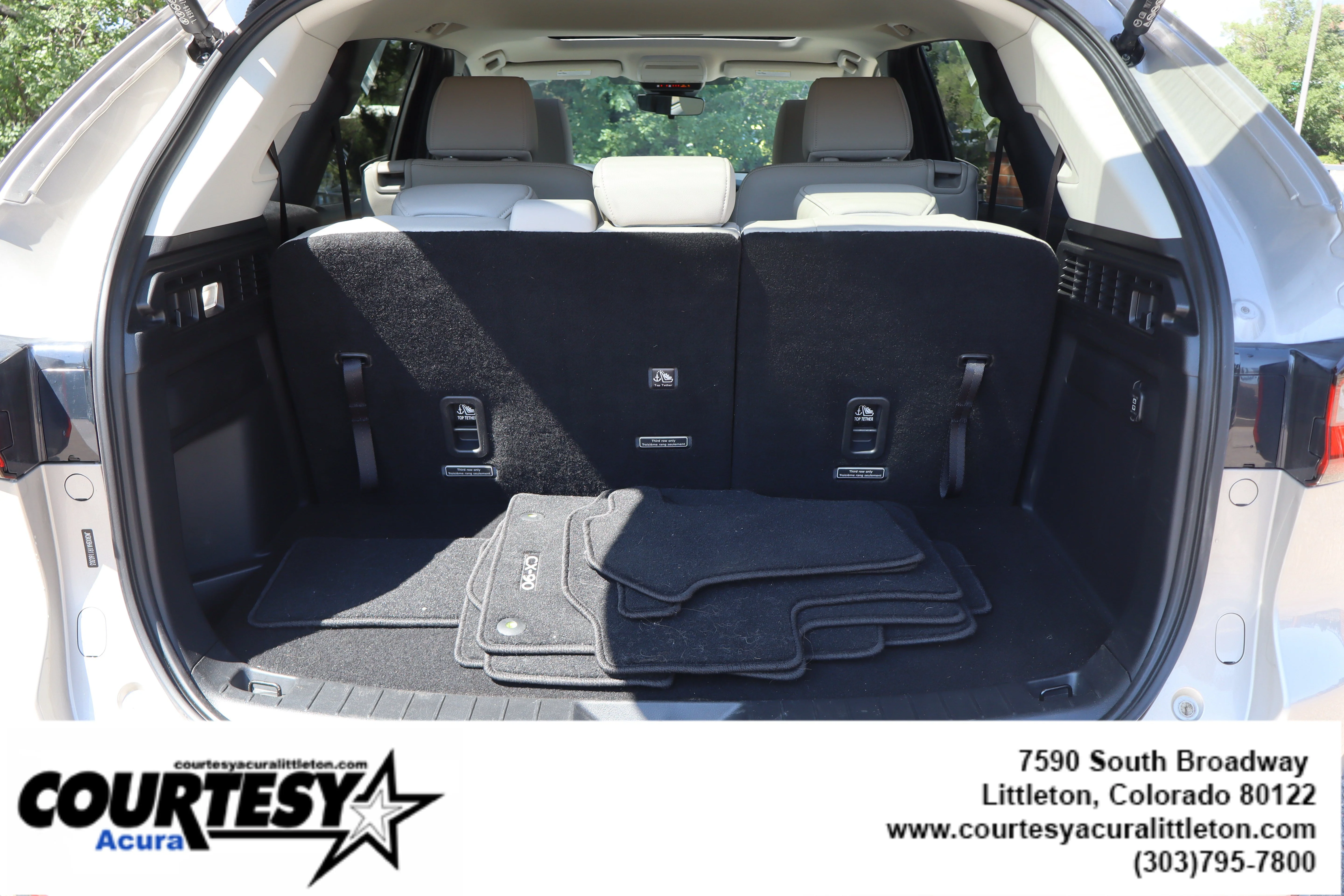 Used 2024 Platinum Quartz Mazda Preferred image 29
