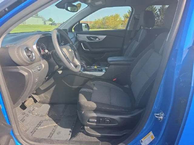 Used 2025 Riptide Blue Metallic Chevrolet 2LT image 11