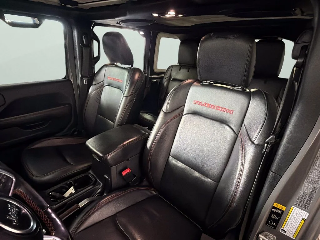 Used 2021  Jeep Unlimited Rubicon image 18