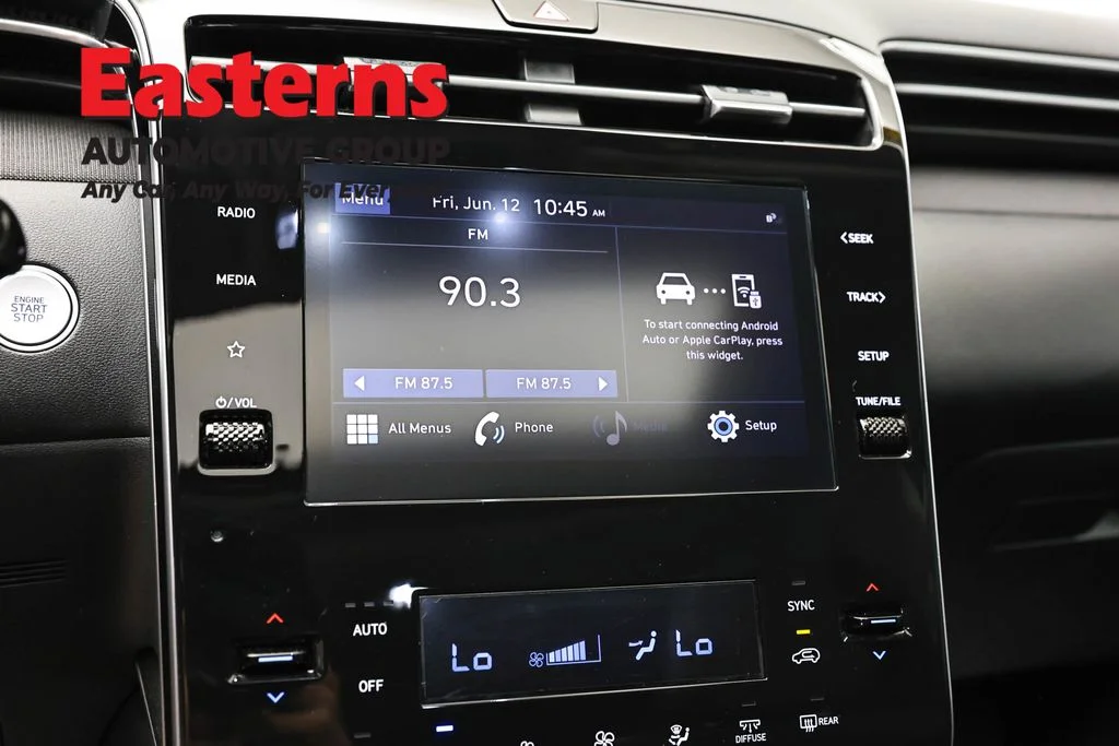 Used 2023 Silver Hyundai SEL image 19