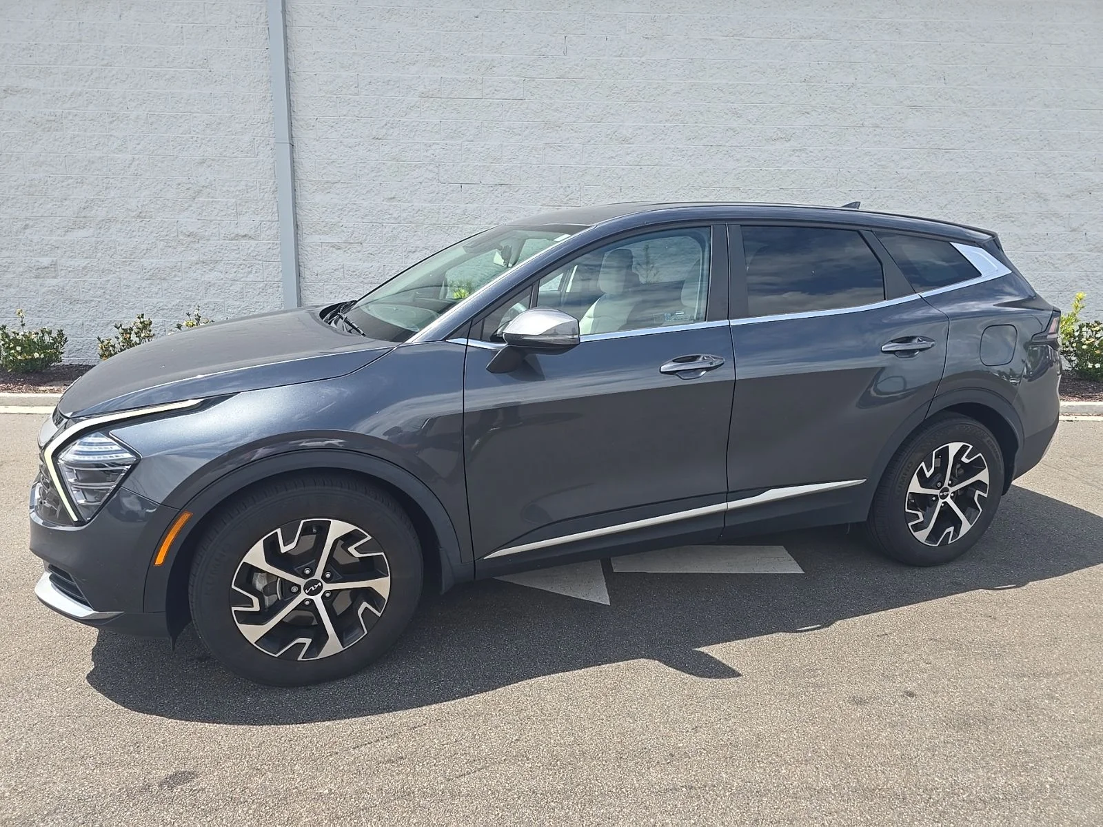2024 Kia Sportage 2.5 EX AT's photo