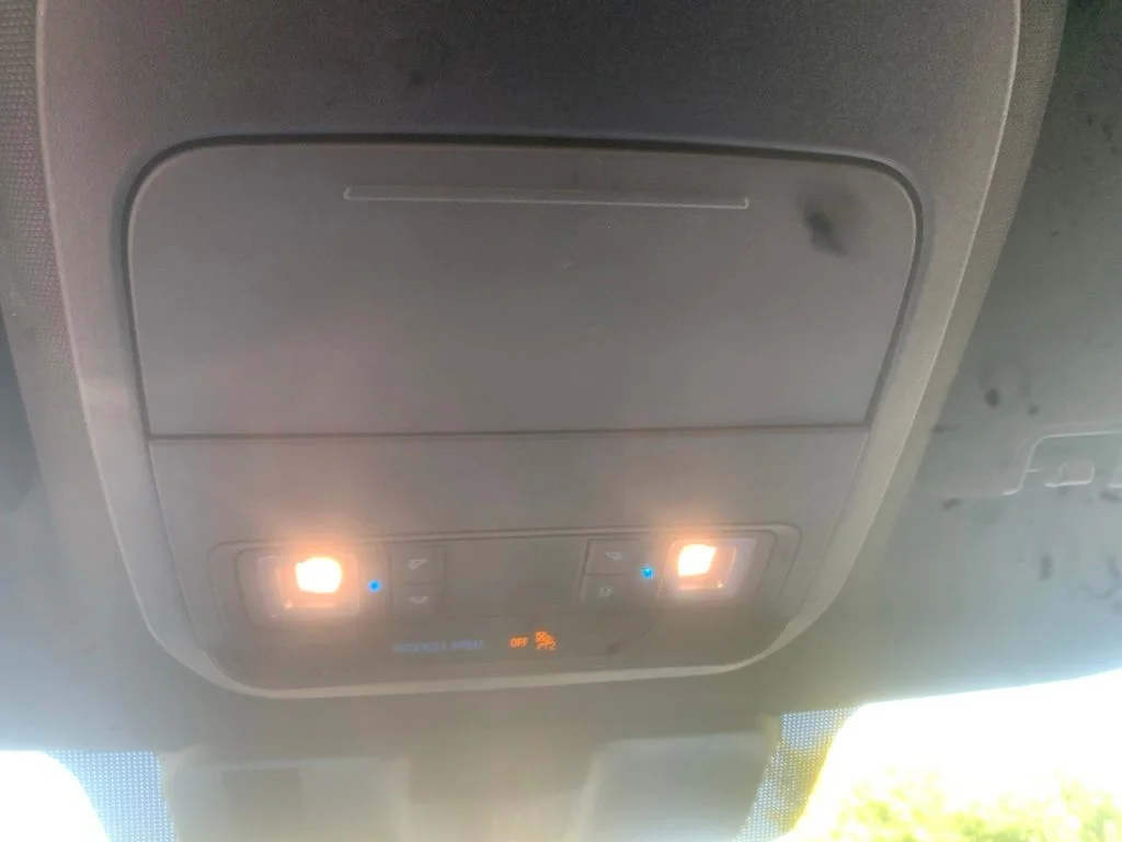 Used 2023 Silver Metallic Ford XLT image 23