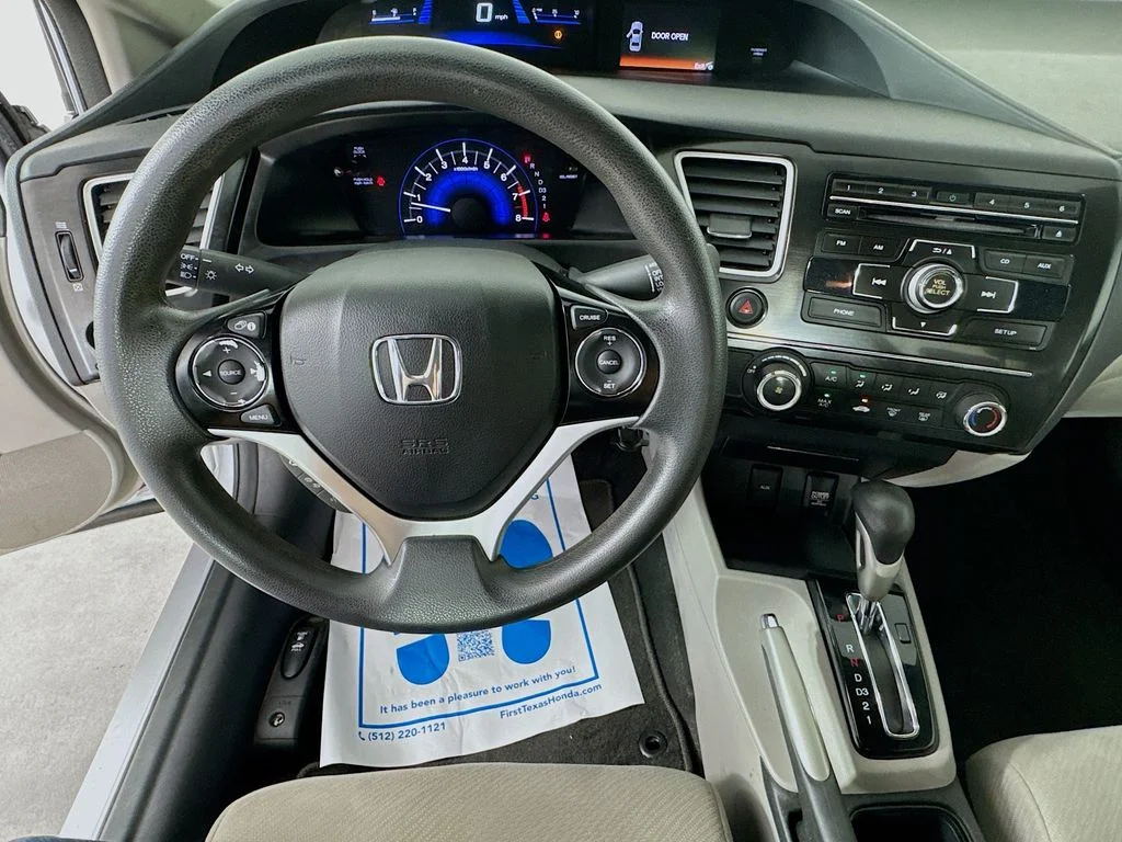 Used 2013 Silver Honda LX image 12