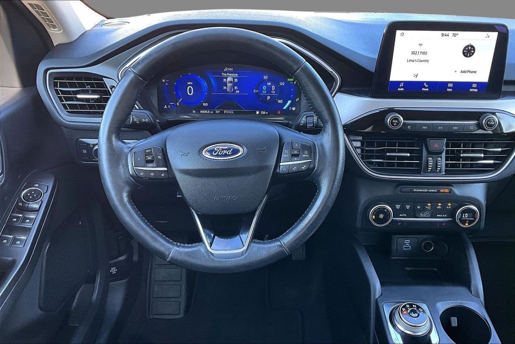 Used 2020 Ford Escape SE with VIN 1FMCU9BZXLUC56530 for sale in Van Wert, OH