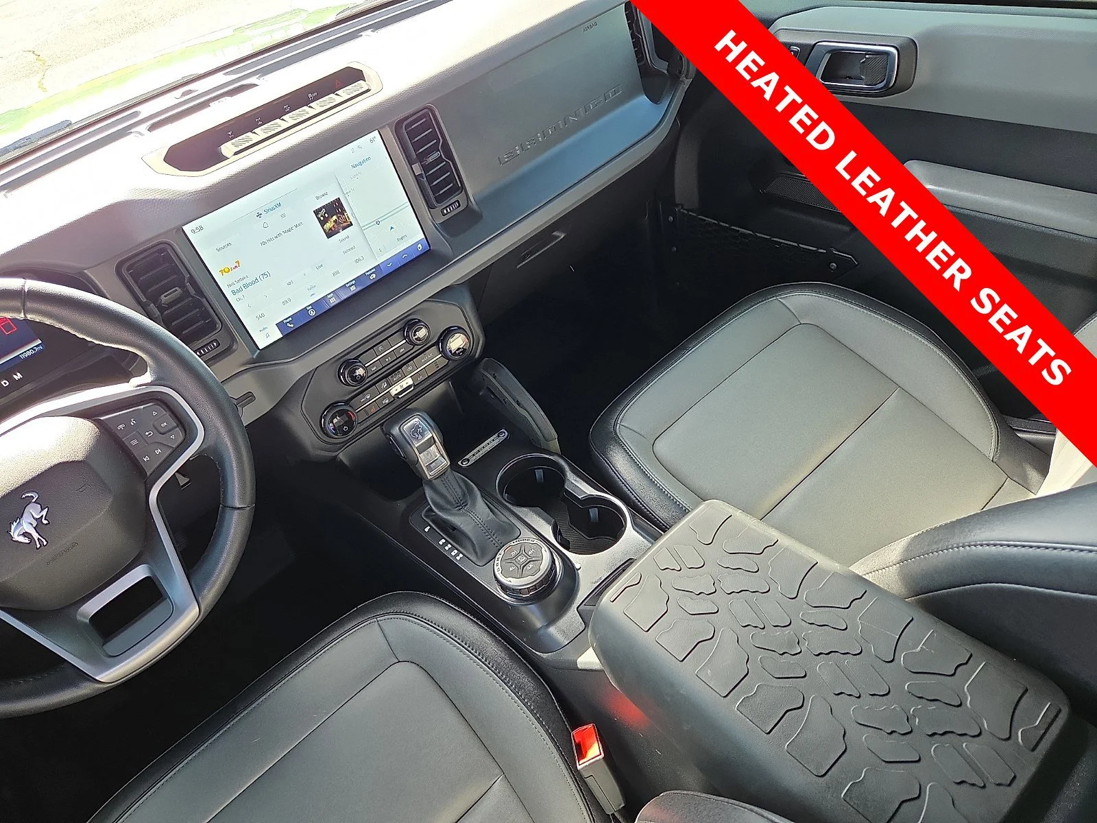 Used 2024 Eruption Green Metallic Ford Everglades image 12